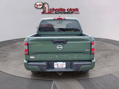 Certified 2023 Nissan Frontier SV w/ Technology Package RWD image 4