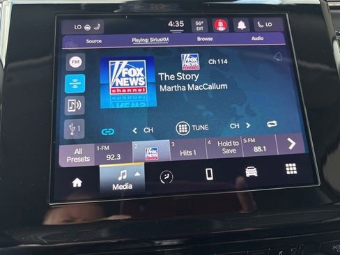 Used 2023 Jeep Grand Cherokee L Laredo w/ Luxury Tech Group I image 11