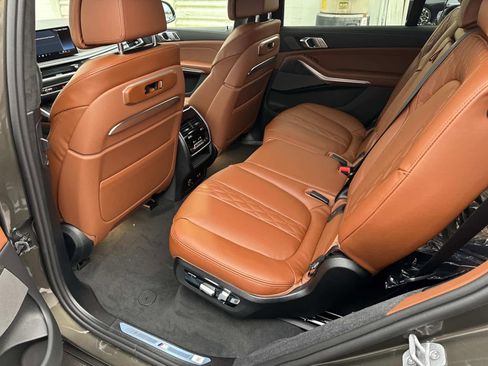 New 2026 BMW X7 xDrive40i AWD/4WD image 15