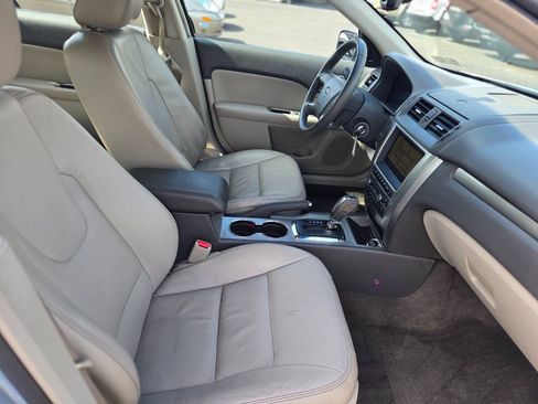 Used 2010 Ford Fusion Hybrid FWD image 28