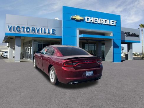 Used 2022 Dodge Charger SXT RWD image 7