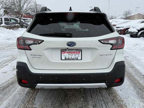 Certified 2023 Subaru Outback Limited image 5