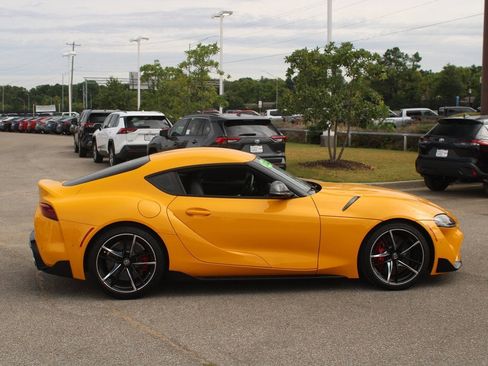 Used 2022 Toyota Supra Premium w/ Driver Assist Package image 18