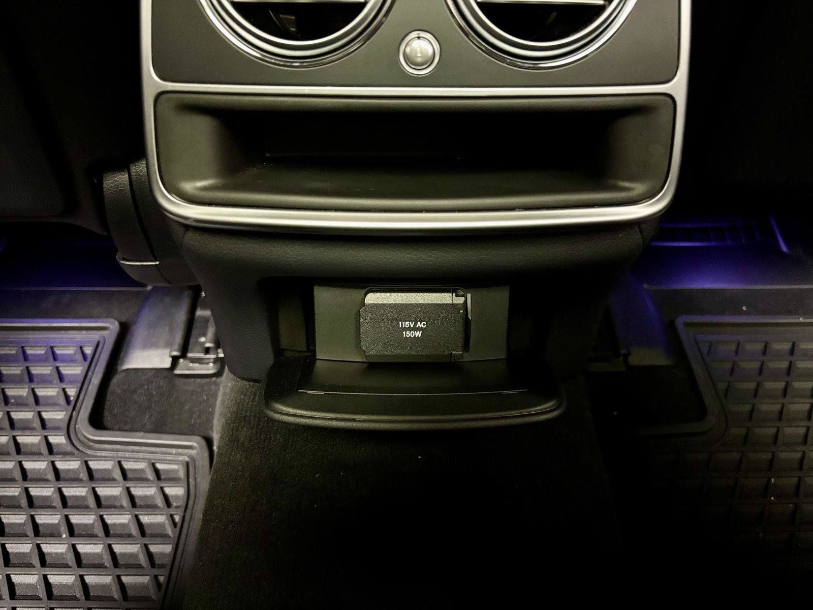 Used 2017 Mercedes-Benz S 550 Sedan image 26