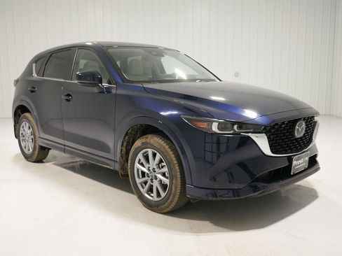 New 2025 MAZDA CX-5 AWD 2.5 S w/ Preferred Package image 3