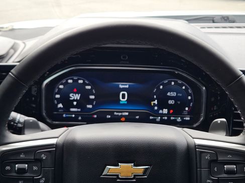 Used 2025 Chevrolet Silverado 1500 LT w/ Safety Package image 16