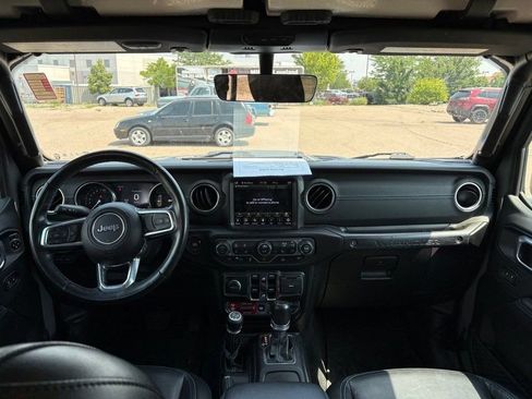 Used 2021 Jeep Wrangler Unlimited Rubicon 4xe w/ Dual Top Group AWD/4WD image 14