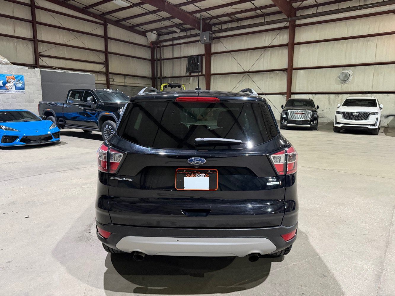Used 2017 Ford Escape SE w/ Equipment Group 201A FWD image 6