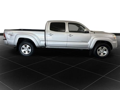 Used 2013 Toyota Tacoma 4x4 Double Cab w/ TRD Sport Pkg image 6