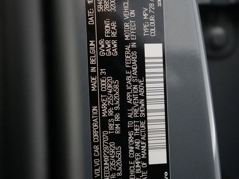 Used 2023 Volvo XC40 Recharge Ultimate image 25