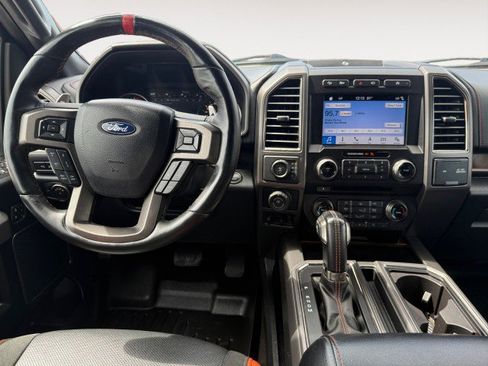 Used 2018 Ford F150 Raptor w/ Equipment Group 802A Luxury image 6