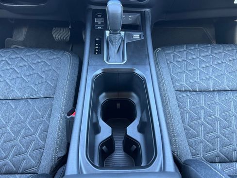 New 2026 Nissan Kicks SV image 11