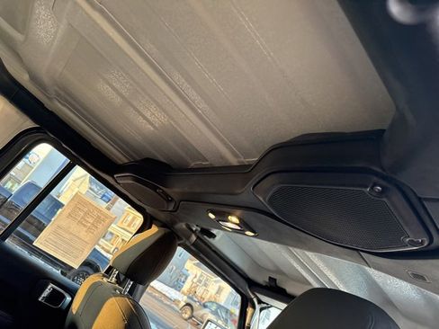 Used 2019 Jeep Wrangler Unlimited Sahara w/ Cold Weather Group image 36