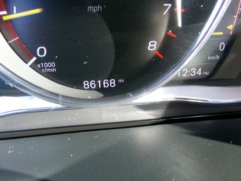 Used 2018 Volvo V60 T5 Cross Country w/ Convenience Package image 18