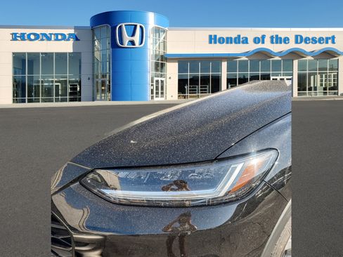 Used 2024 Honda HR-V LX image 7