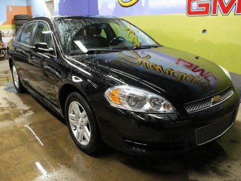 Used 2013 Chevrolet Impala LT w/ LT Sunroof Package image 4