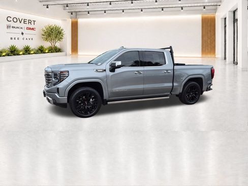 Used 2023 GMC Sierra 1500 Denali w/ Denali Reserve Package AWD/4WD image 5