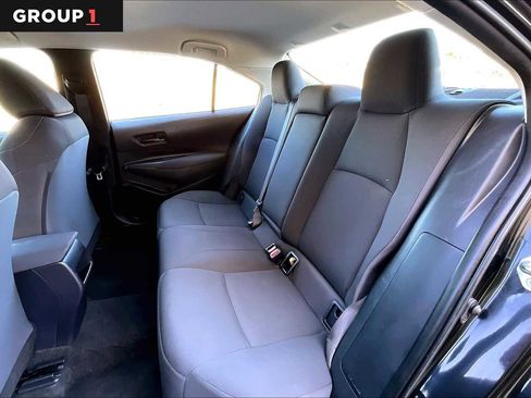 Used 2022 Toyota Corolla LE FWD image 21