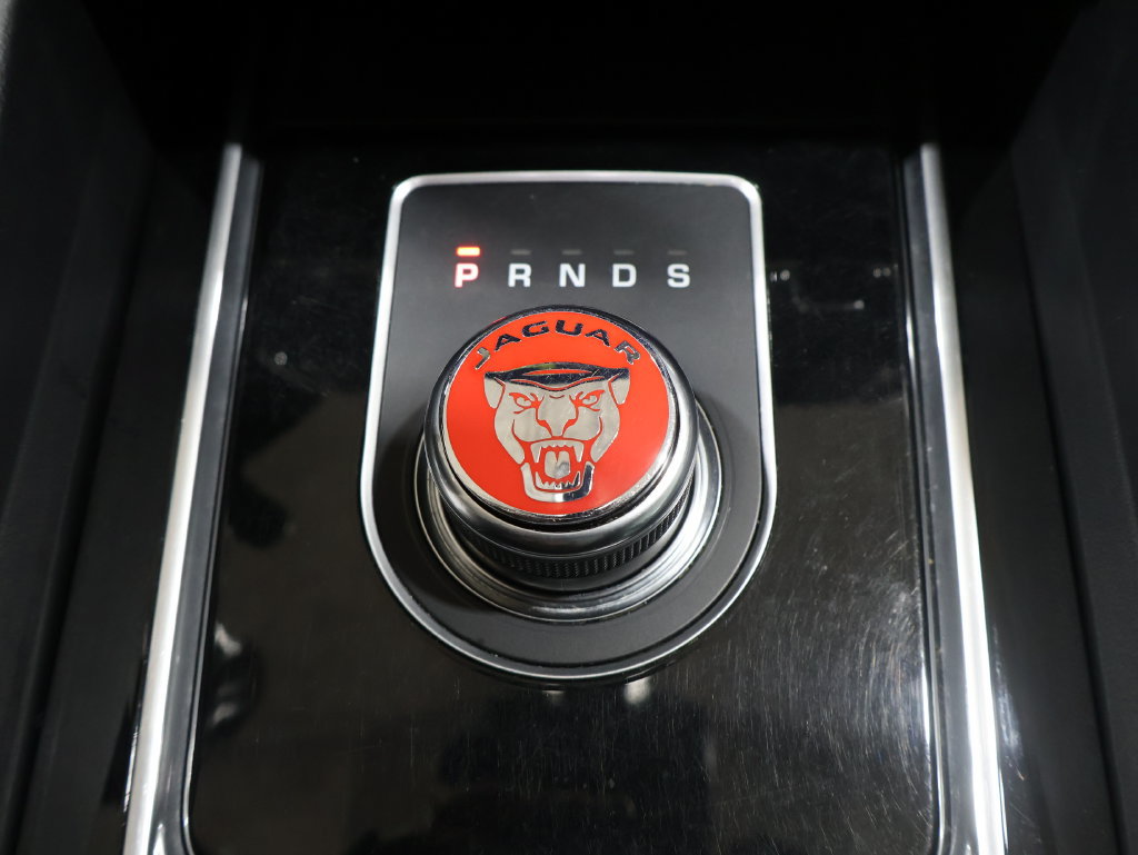Used 2017 Jaguar F-PACE R-Sport AWD/4WD image 31