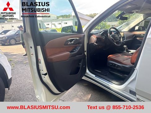 Used 2021 Chevrolet Traverse High Country w/ LPO, Floor Liner Package AWD/4WD image 13