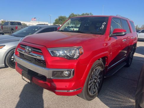 Used 2020 Toyota 4Runner Limited image 1