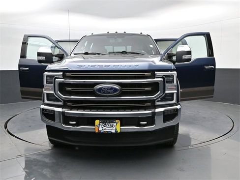 Used 2020 Ford F350 King Ranch w/ Chrome Package image 31