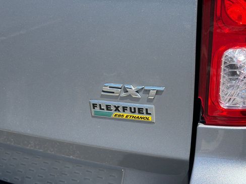 Used 2019 Dodge Grand Caravan SXT FWD image 7