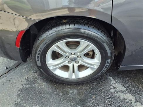 Used 2023 Dodge Charger SXT image 9