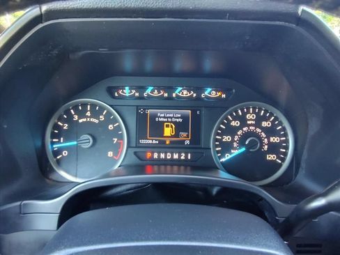 Used 2018 Ford F150 XLT w/ Equipment Group 301A Mid AWD/4WD image 19