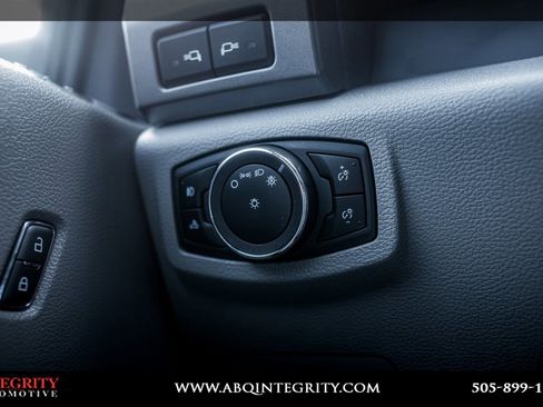 Used 2020 Ford F250 XLT w/ XLT Premium Package image 21