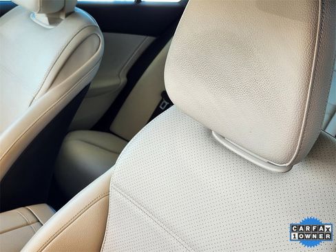 Used 2022 Mercedes-Benz C 300 Sedan image 17