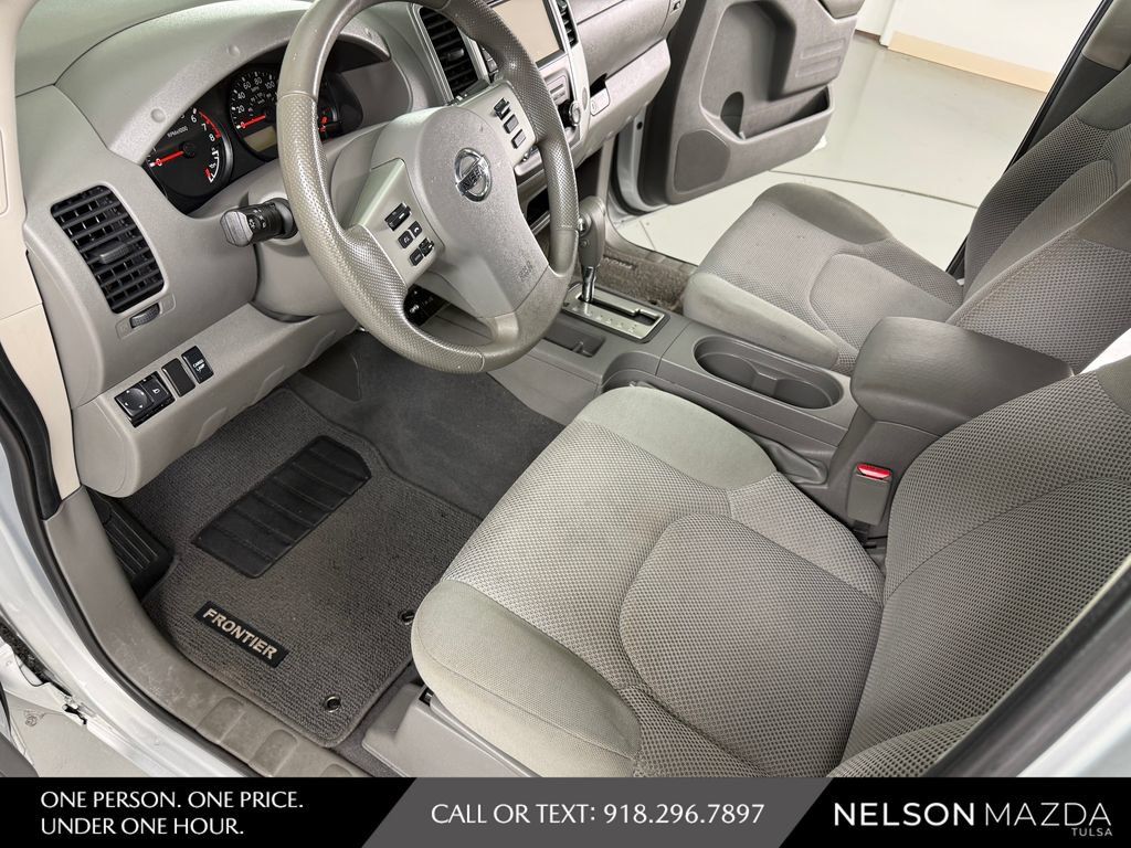 Used 2019 Nissan Frontier SV RWD image 20