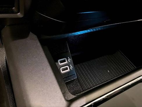 Used 2020 Ford F150 XLT w/ Equipment Group 302A Luxury AWD/4WD image 31