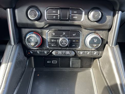 Used 2023 Chevrolet Tahoe Premier image 21