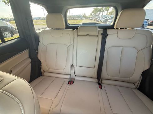 Certified 2025 Jeep Grand Cherokee Limited image 26