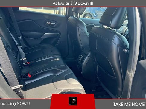 Used 2020 Jeep Cherokee Limited AWD/4WD image 10