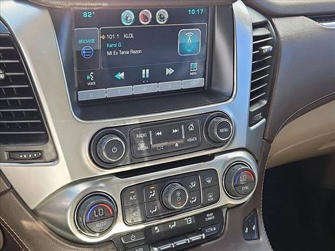 Used 2015 Chevrolet Suburban LT RWD image 15