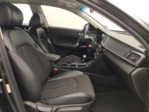 Used 2018 Kia Optima S w/ Panoramic Sunroof Package FWD image 21