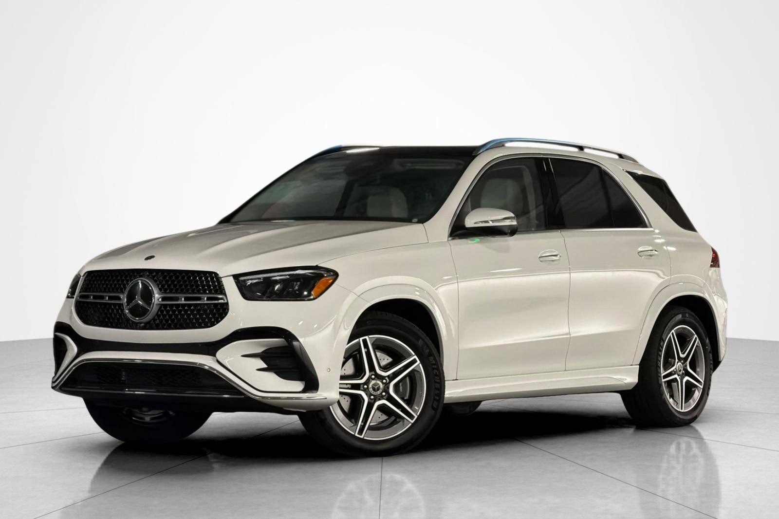 New 2026 Mercedes-Benz GLE 450 4MATIC image 1