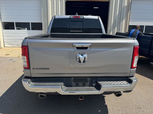 Used 2019 RAM 1500 Big Horn RWD image 4