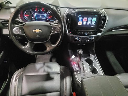 Used 2019 Chevrolet Traverse LT w/ LT Premium Package AWD/4WD image 22