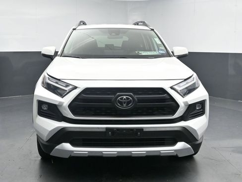 Used 2024 Toyota RAV4 Adventure image 3