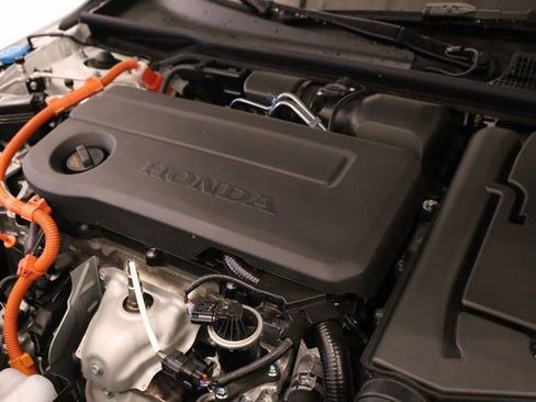 Used 2025 Honda Civic Sport image 11