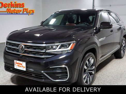 Used 2022 Volkswagen Atlas Cross Sport SEL Premium R-Line image 1