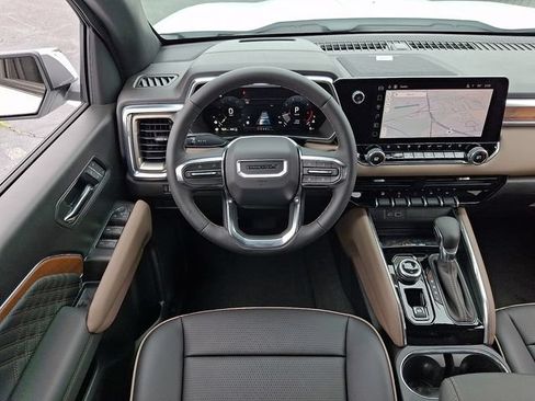 New 2026 GMC Canyon Denali AWD/4WD image 8