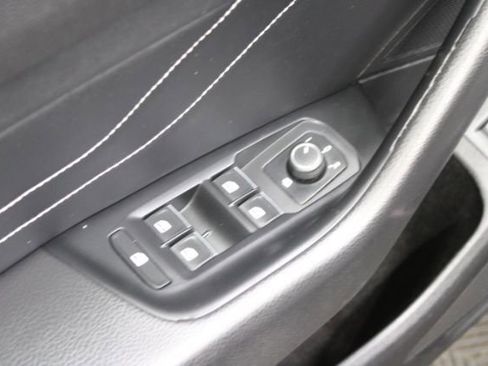 Used 2021 Volkswagen Arteon SE w/ Arteon MDO Package image 11