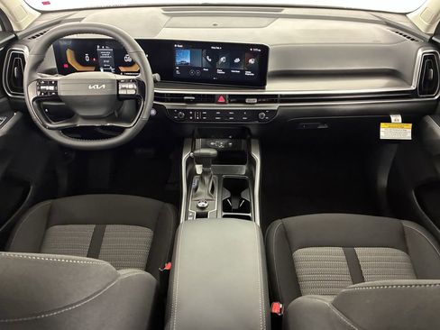 New 2026 Kia Sorento LX image 15
