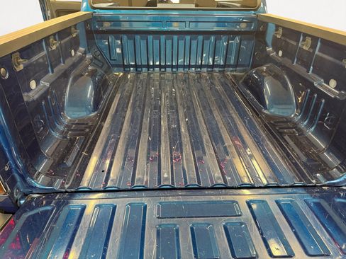 Used 2019 Chevrolet Colorado LT w/ LT Convenience Package RWD image 13