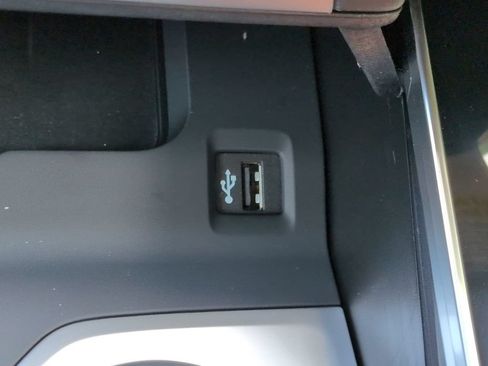 New 2027 BMW X7 M60i AWD/4WD image 23