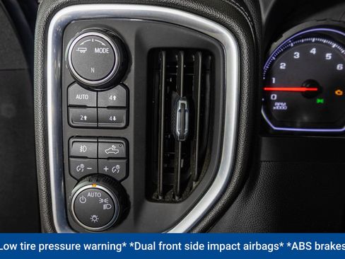 Used 2022 Chevrolet Silverado 1500 RST AWD/4WD image 35
